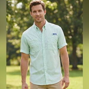 Columbia PFG Super Tamiami Shirt Men’s Small Green Plaid Vented Fishing